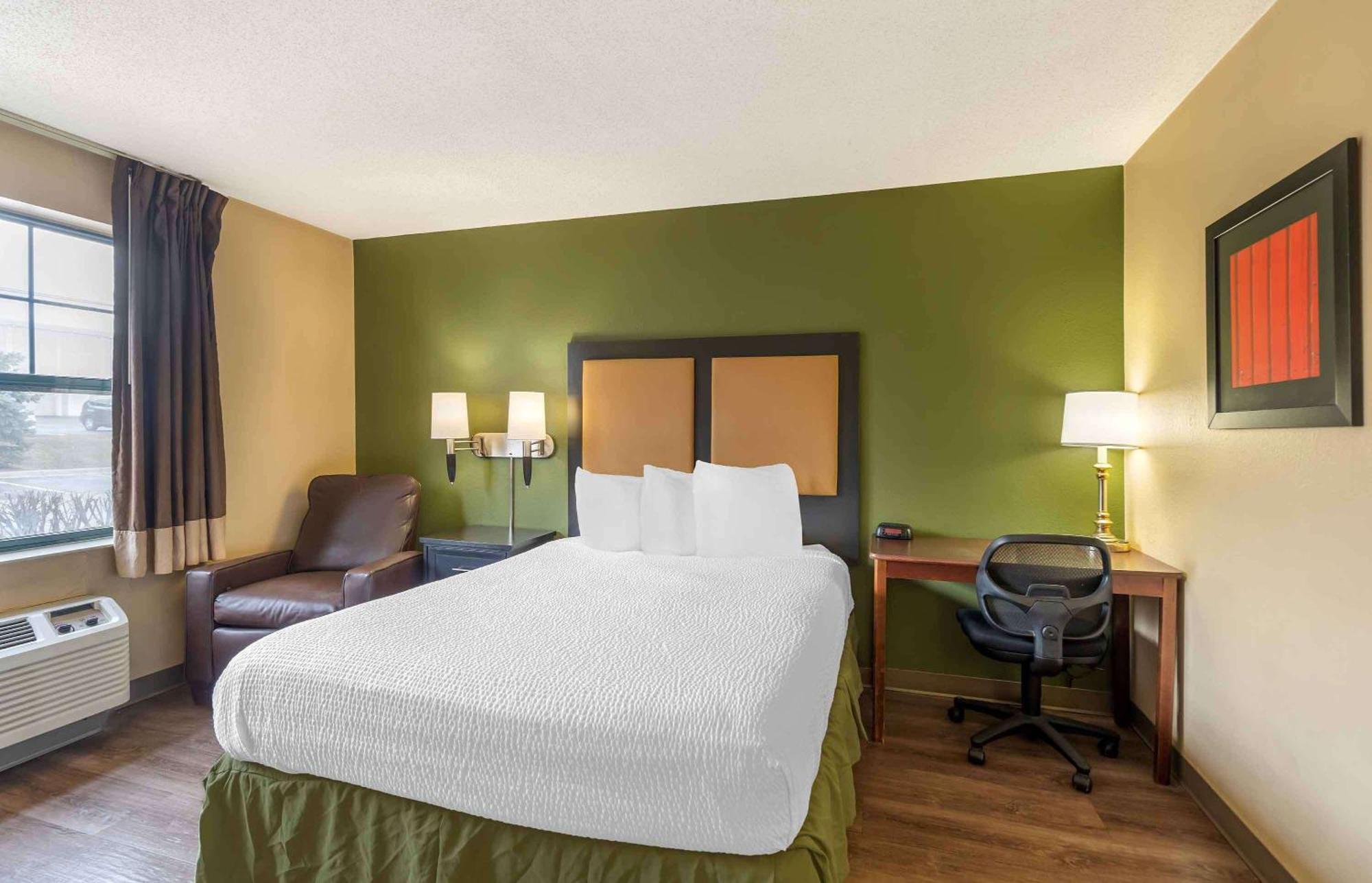 Extended Stay America Suites - Chicago - Woodfield Mall Schaumburg Exterior foto